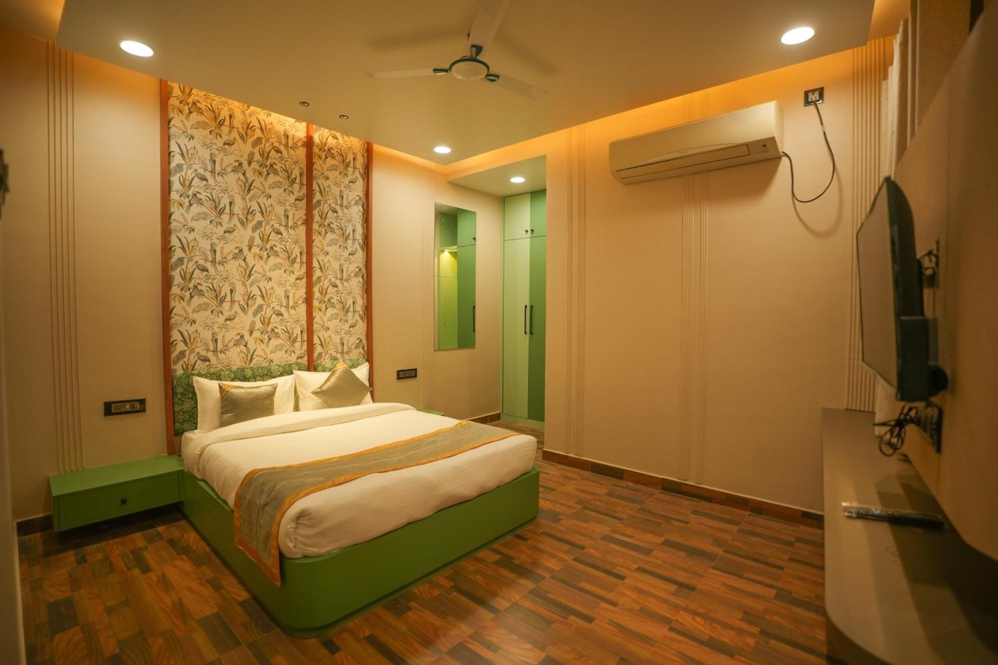 Dashrath Inn Near Ramjanmbhoomi Ayodhya 外观 照片